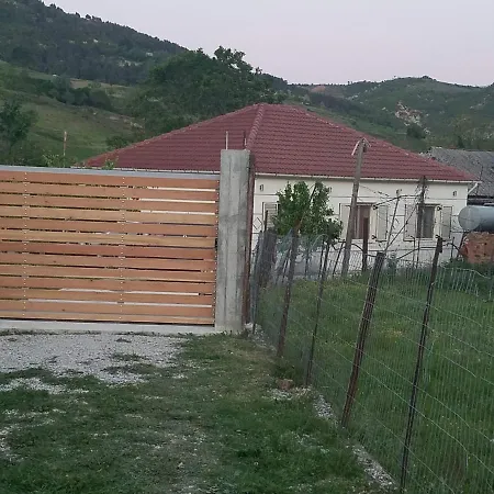 Holiday home Izvor *