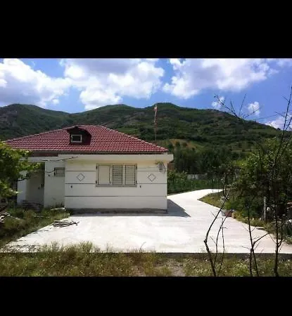 Izvor Holiday home *
